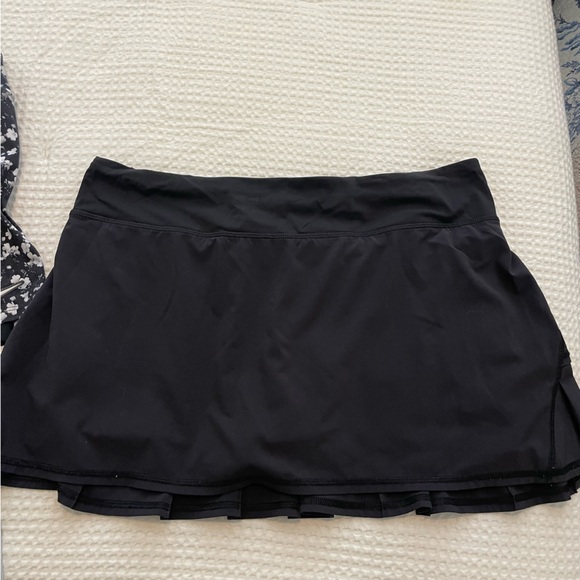 Lululemon Ruffle Skort - Picture 2 of 3